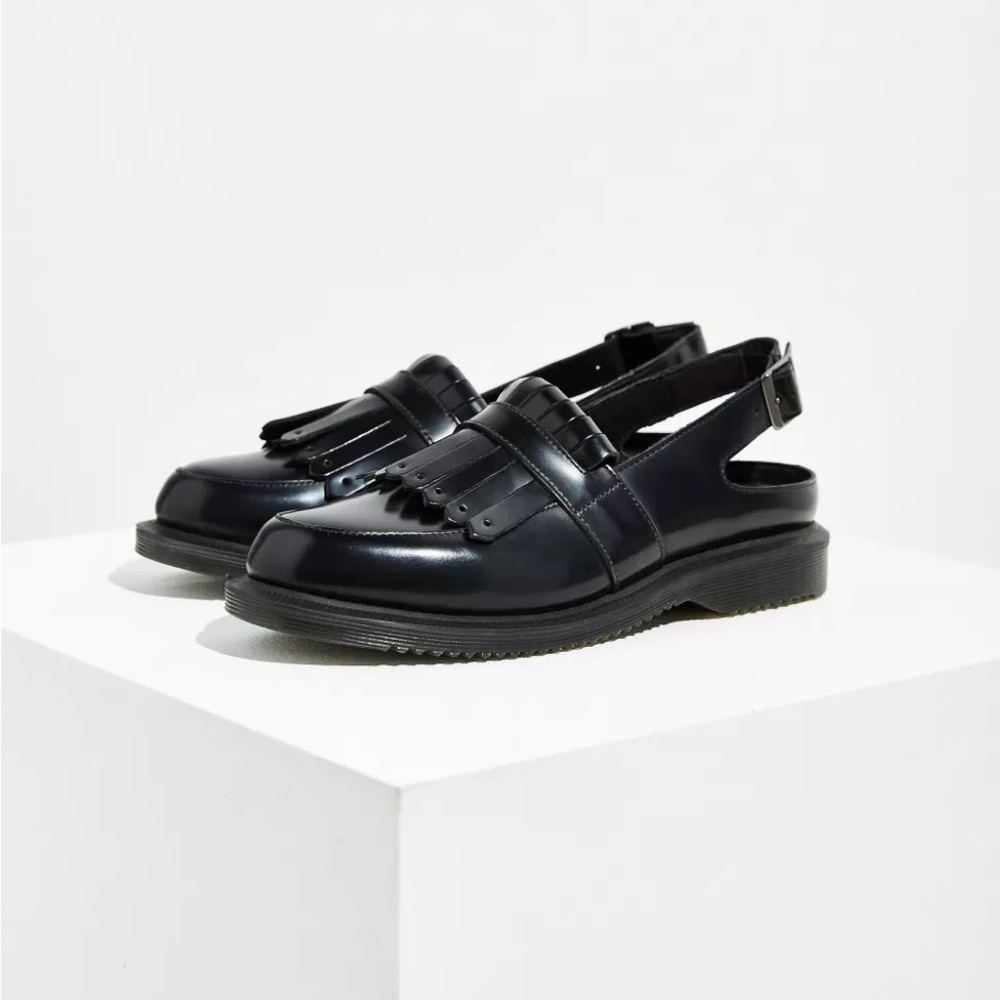 Doc Martens Dr. Martens Valentine Tassle Slingback Loafer, black, size 36